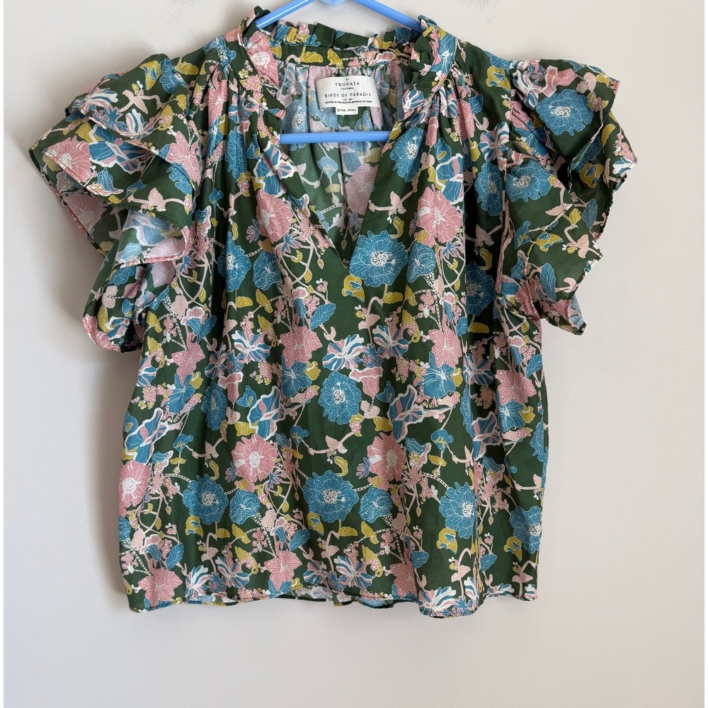 Trovata Birds of Paradis Silk Blouse Womens XS Floral Ruffle Flutter Sleeve